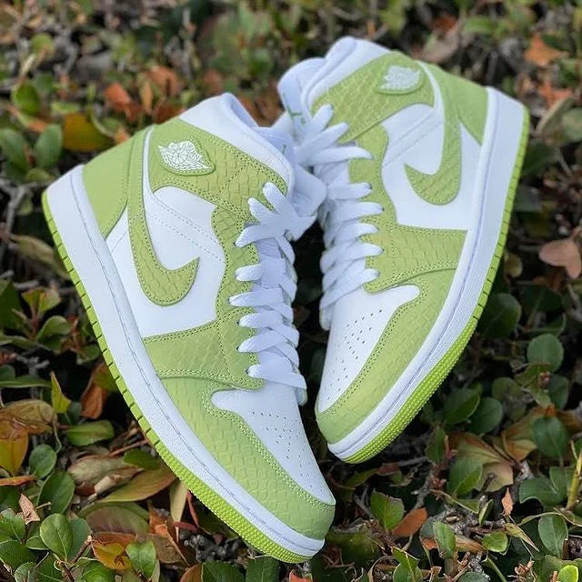 JORDAN 1 MID SE GREEN WHITE